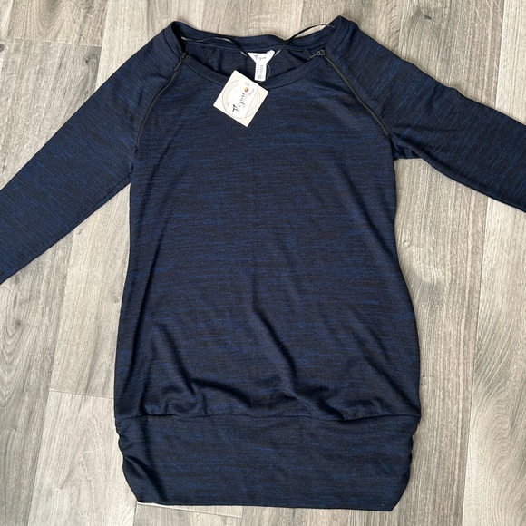 NWT Thyme Maternity Nursing Tunic Top, Navy Blue - Picture 3 of 7